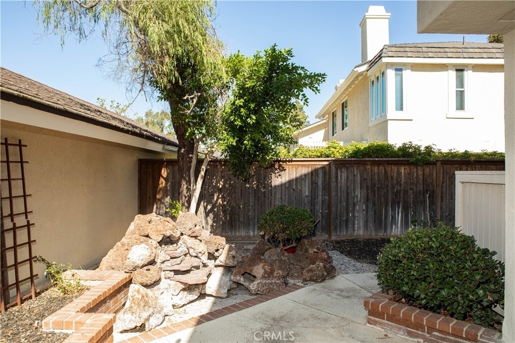 126 E Yale Loop - Photo 20