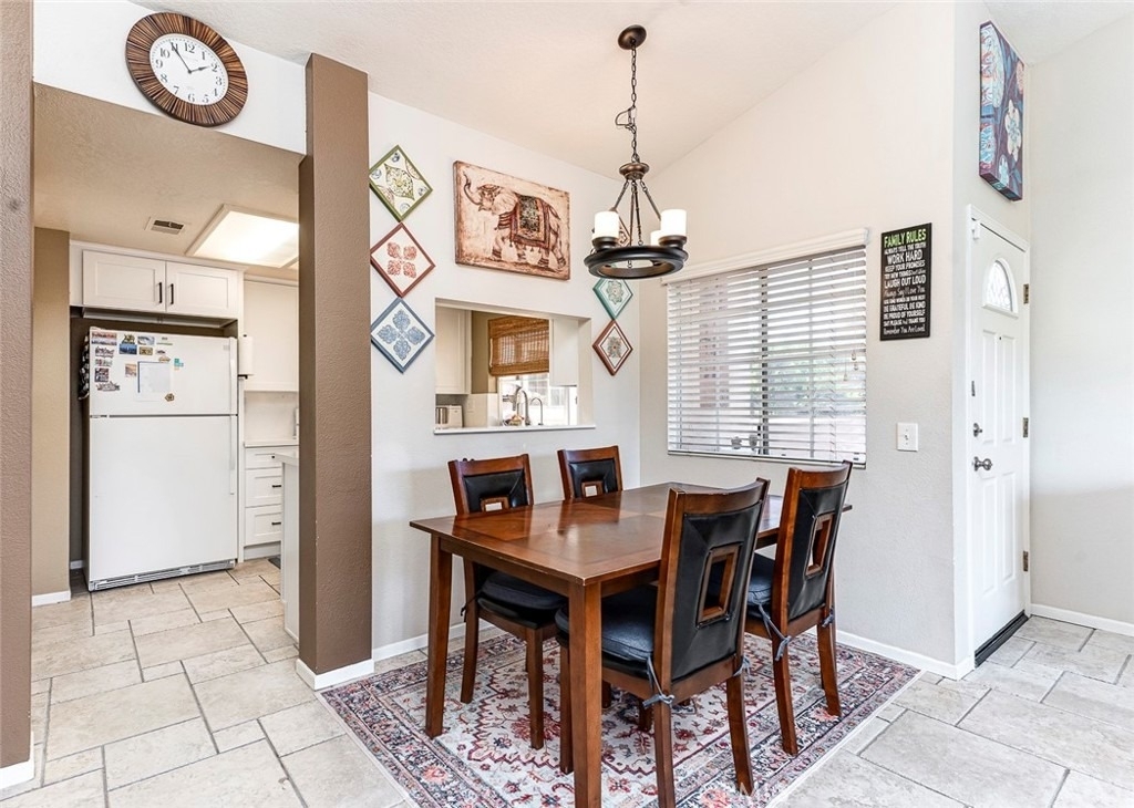 2495 Paseo Circulo - Photo 3