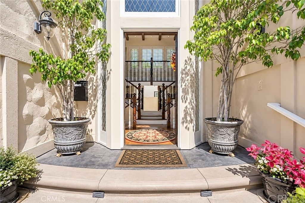 332 Poinsettia Avenue - Photo 18