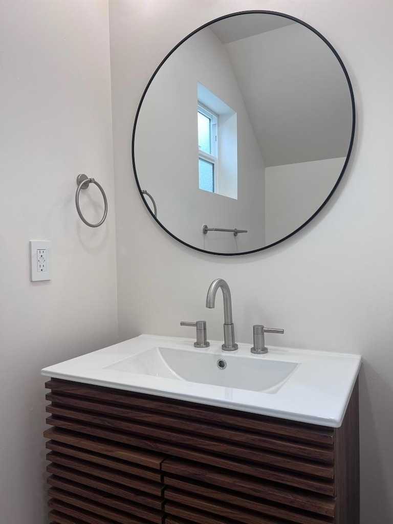 532 Mayfair Avenue - Photo 9