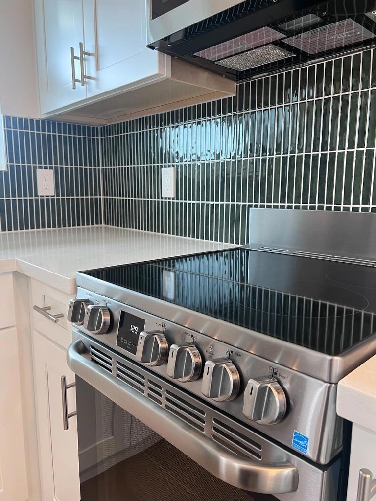 532 Mayfair Avenue - Photo 3