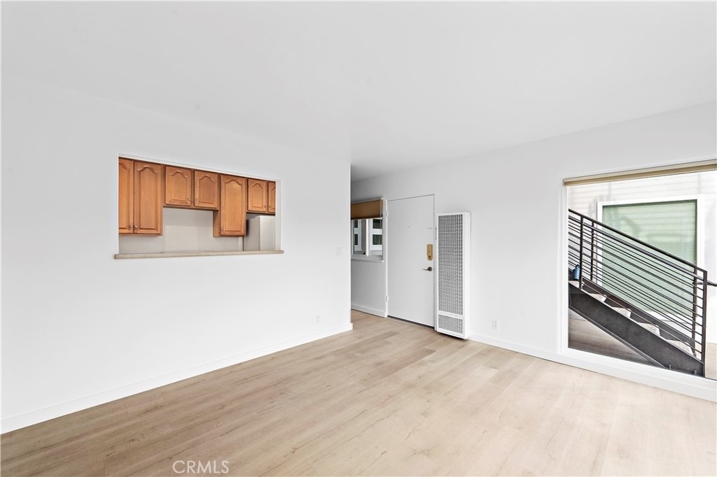 182 Cliff Drive - Photo 2