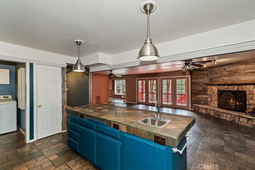 495 Zuger Court - Photo 37