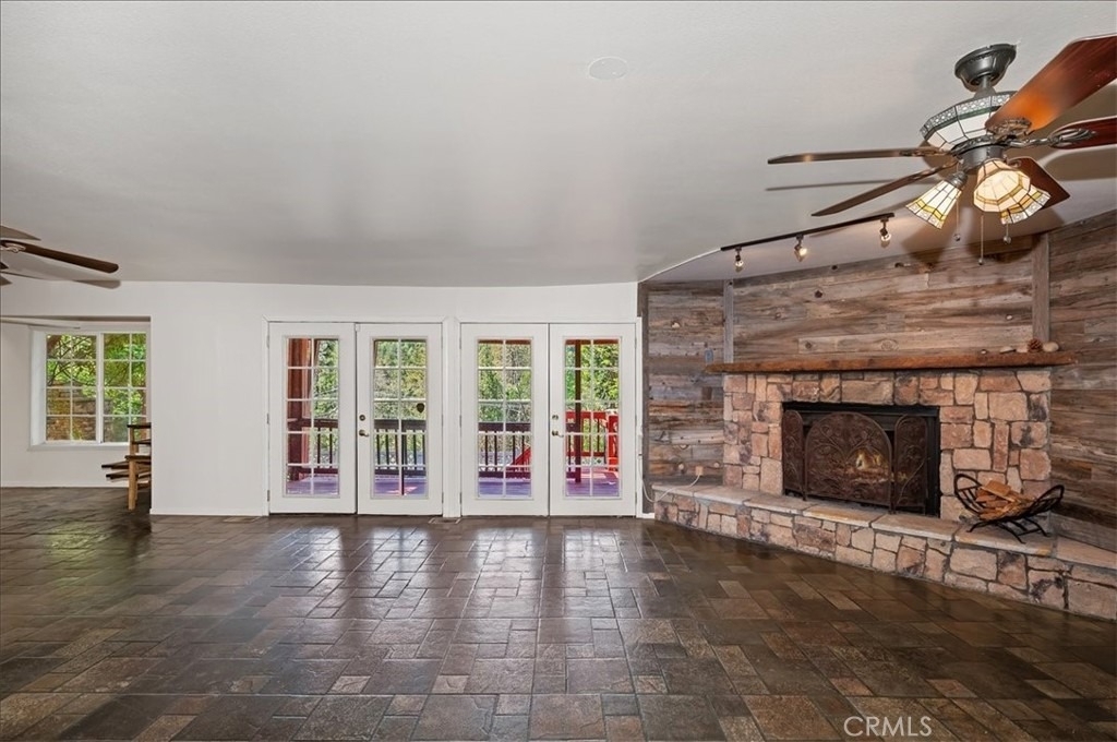 495 Zuger Court - Photo 29