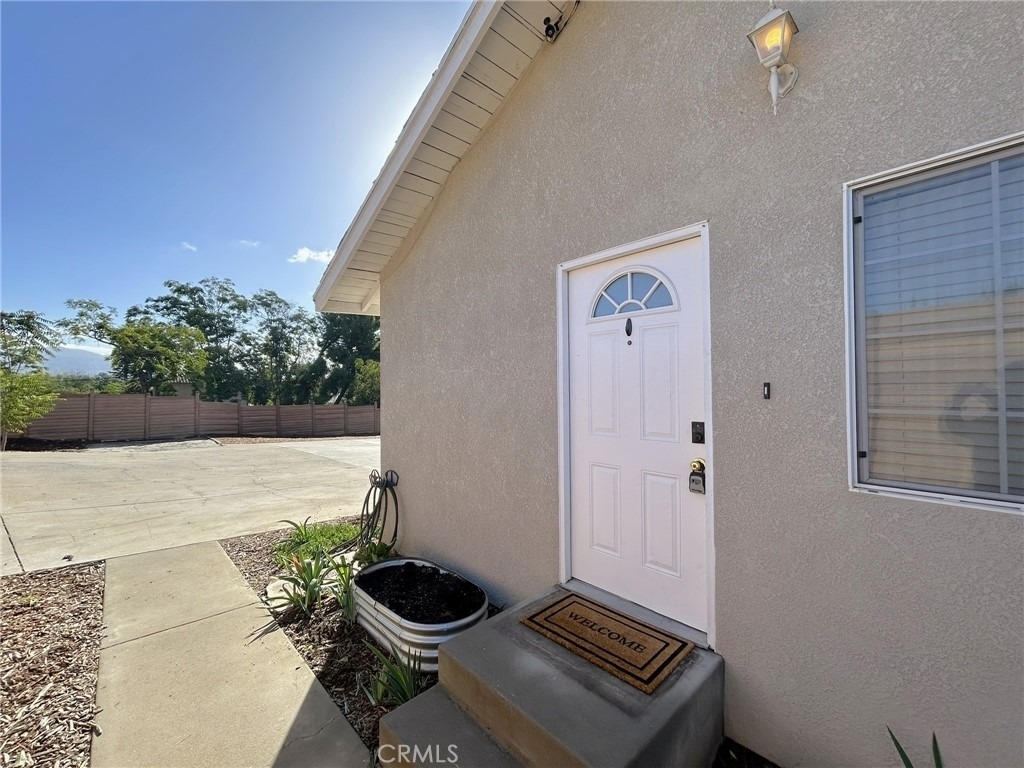 31967 Yucaipa Boulevard - Photo 2