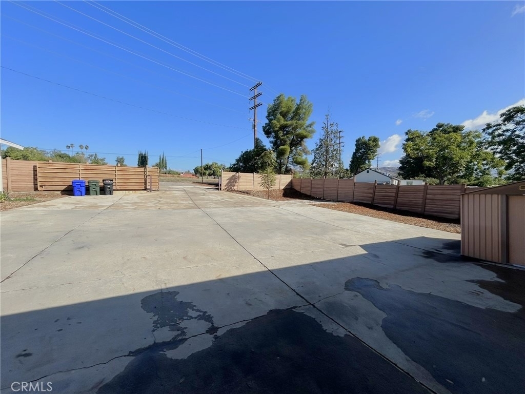 31967 Yucaipa Boulevard - Photo 7