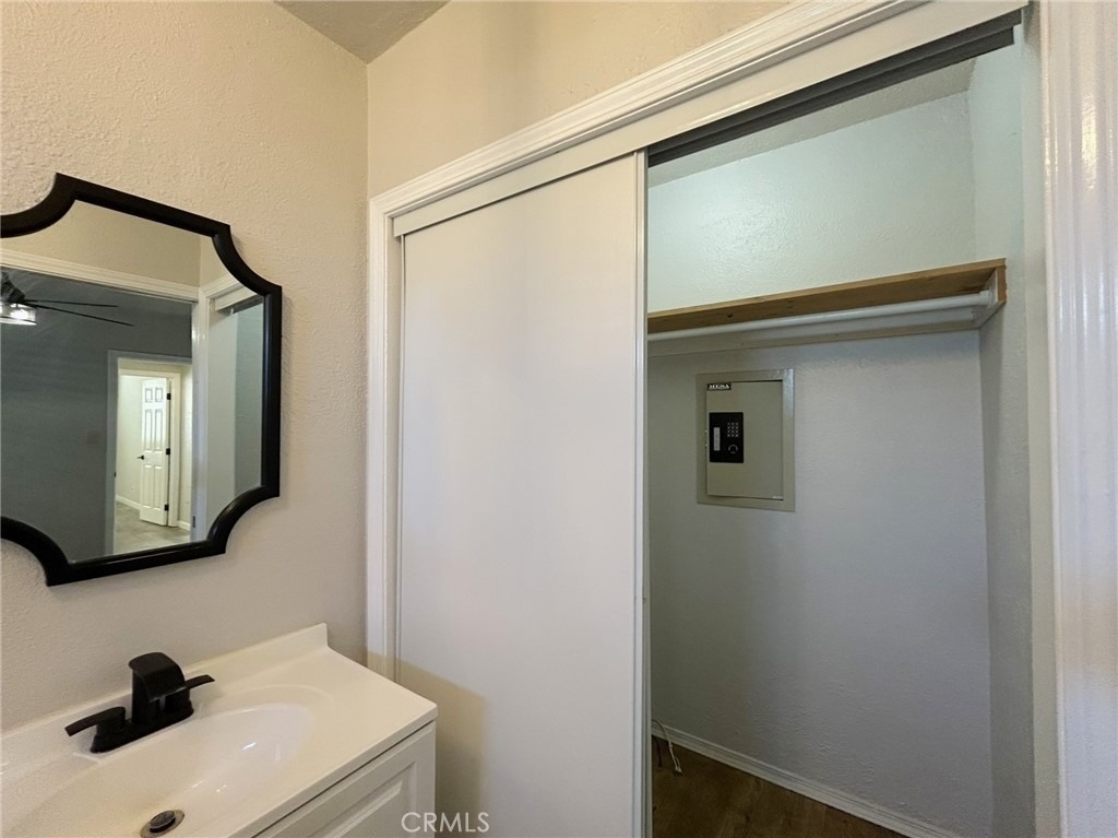31967 Yucaipa Boulevard - Photo 17
