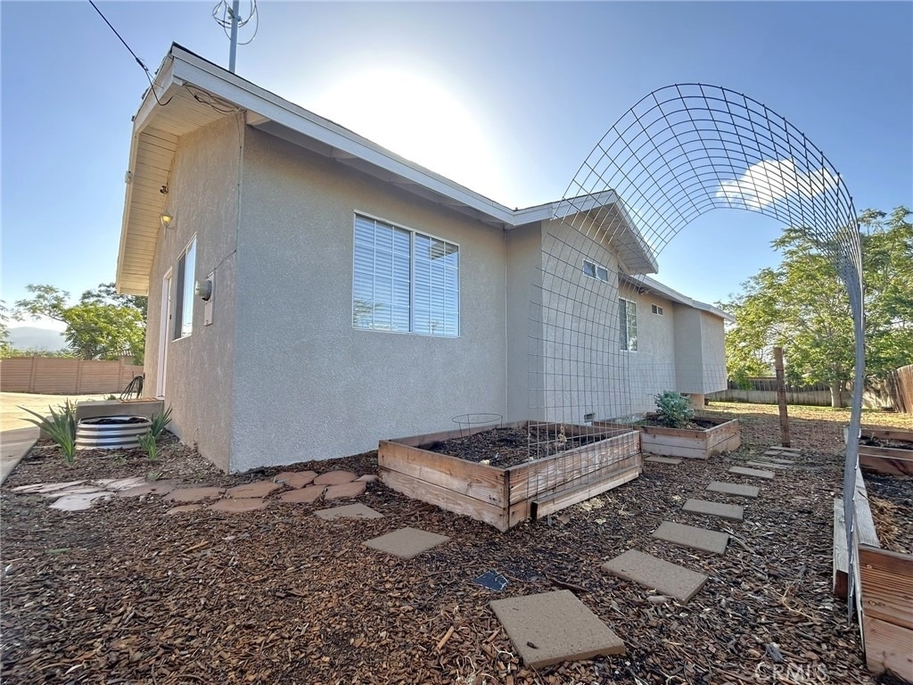 31967 Yucaipa Boulevard - Photo 3