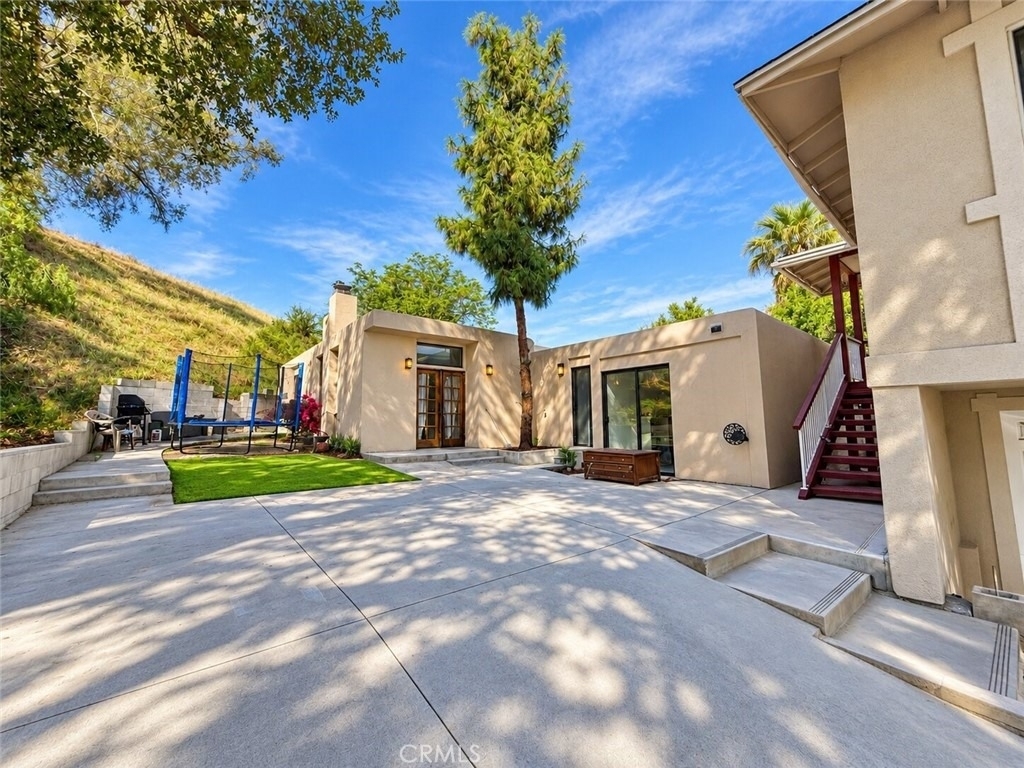 11280 San Mateo - Photo 0