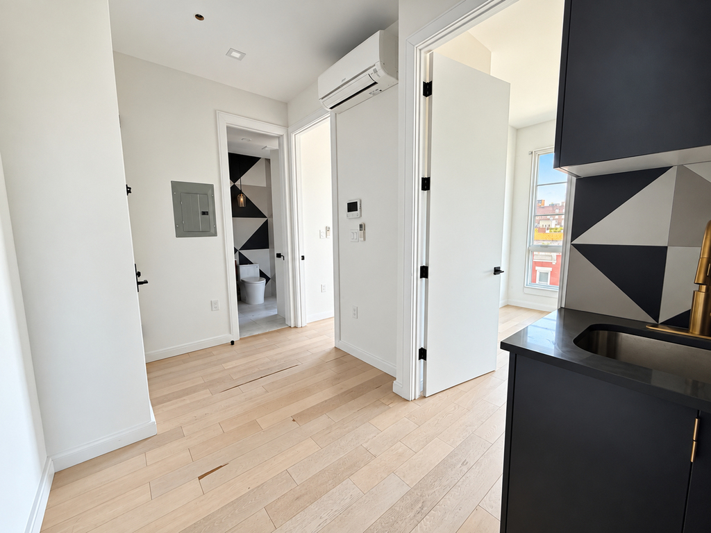 980 Kent Avenue - Photo 1