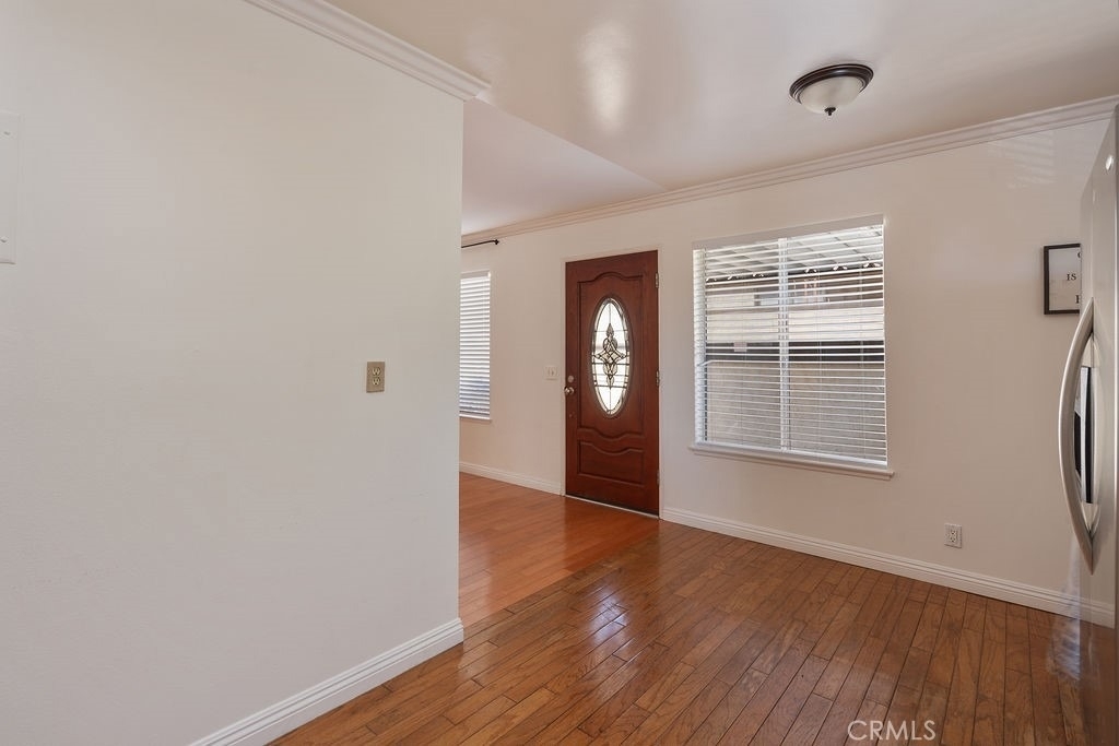 826 Junipero - Photo 5