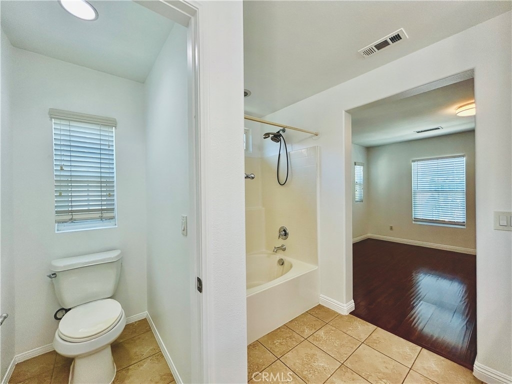 14602 Longwood - Photo 21