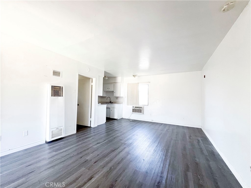 559 W Alpine St - Photo 3