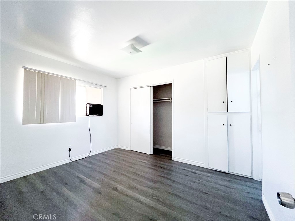 559 W Alpine St - Photo 1