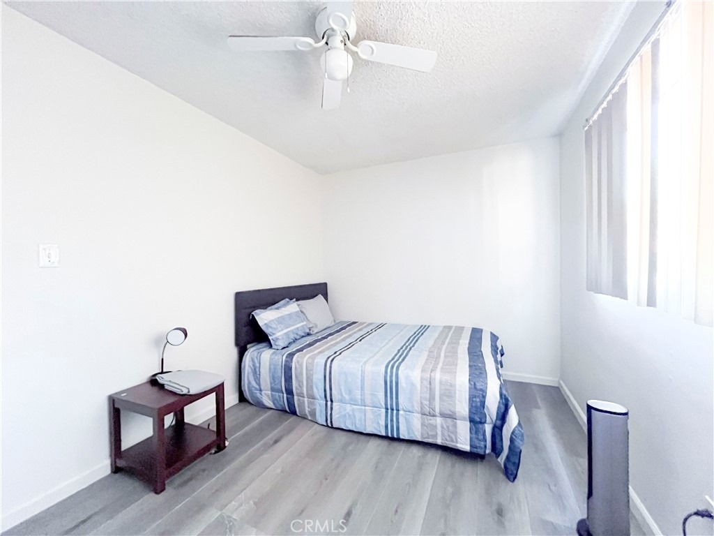 559 W Alpine St - Photo 13