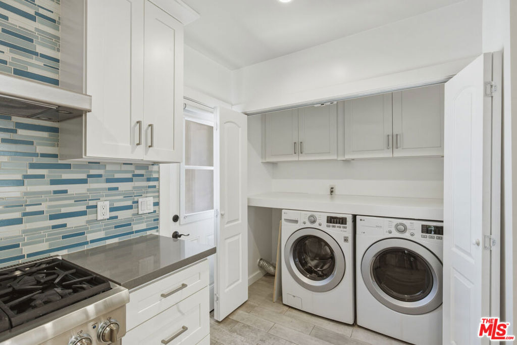 869 Warren Avenue - Photo 7