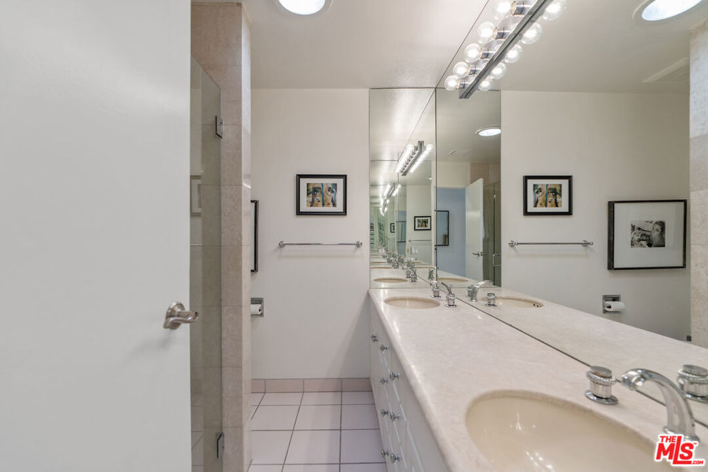 3599 E El Gaucho Circle - Photo 19