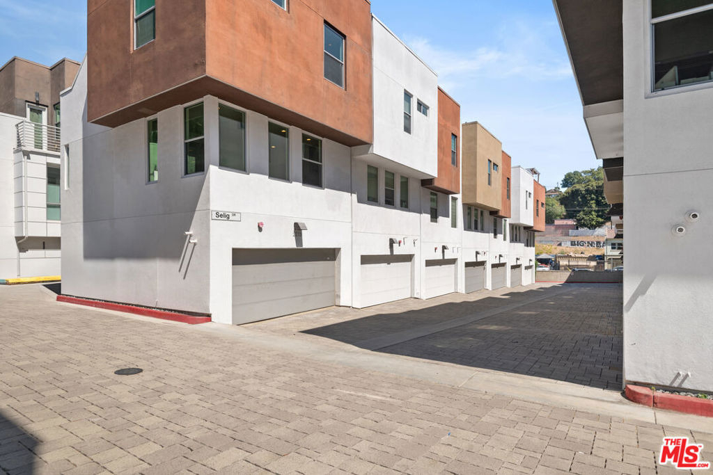 2213 Selig Drive - Photo 38