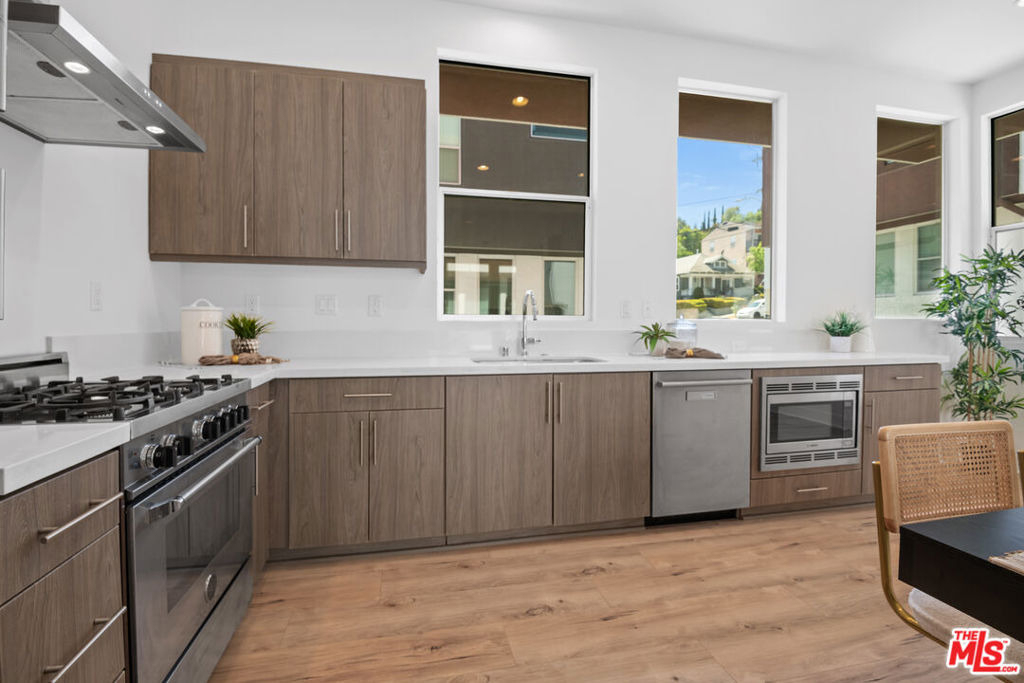 2213 Selig Drive - Photo 10