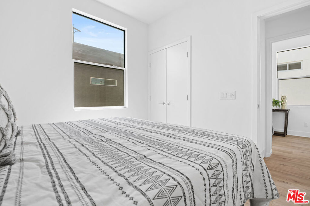 2213 Selig Drive - Photo 15
