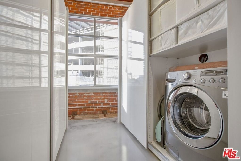 500 Molino Street - Photo 11