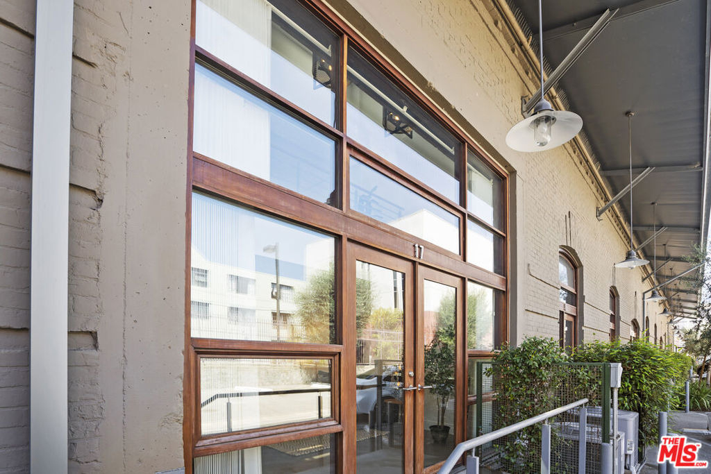 940 E 2nd Street - Photo 2