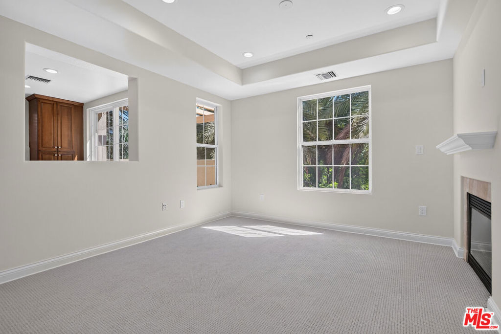 12975 Agustin Place - Photo 4