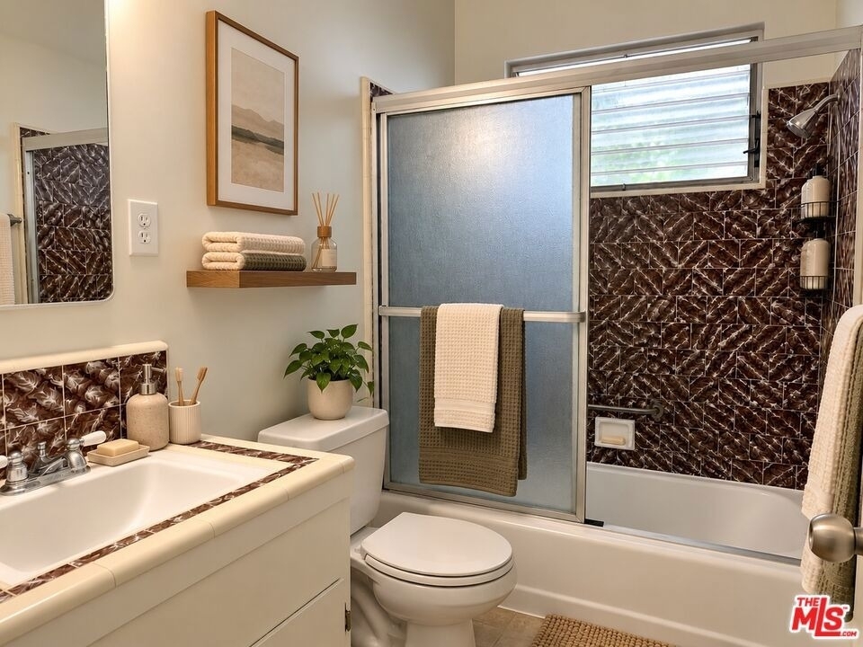 7704 Romaine Street - Photo 14