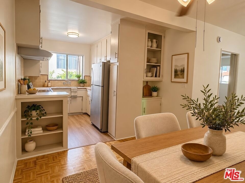 7704 Romaine Street - Photo 6