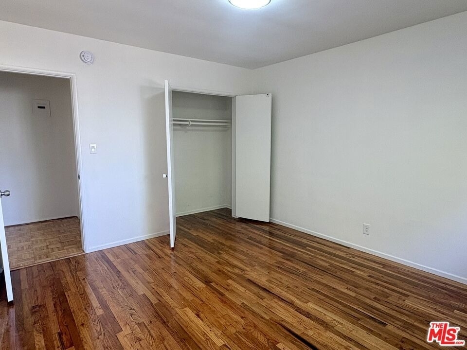 7704 Romaine Street - Photo 13