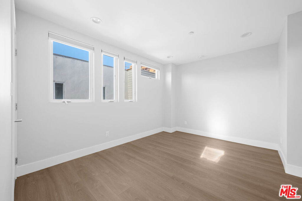 4444 S Slauson - Photo 13