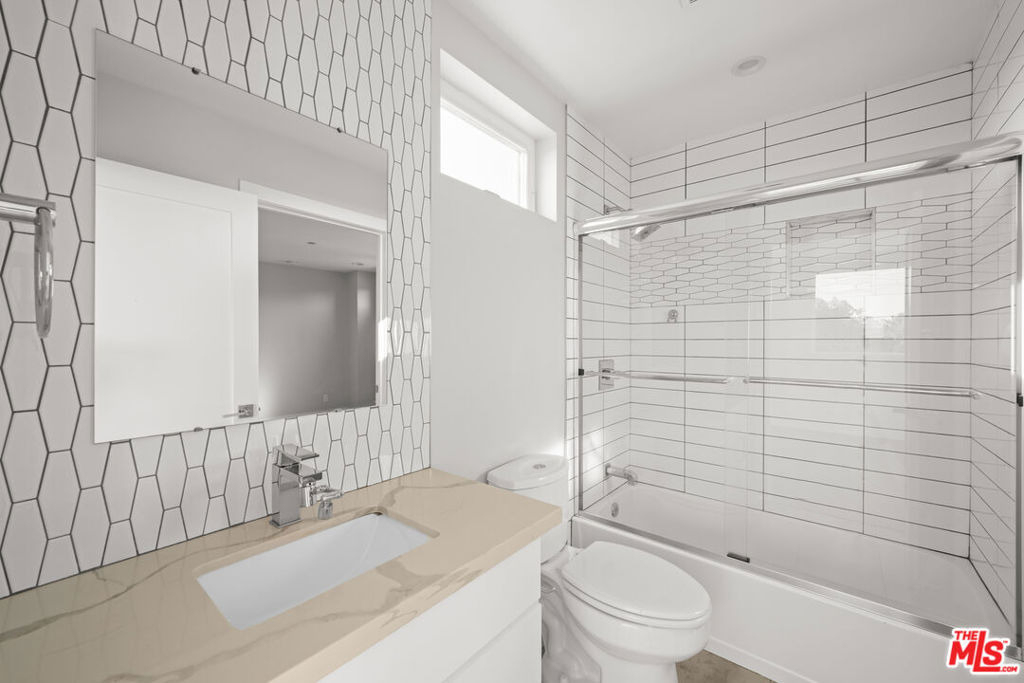 4444 S Slauson - Photo 16