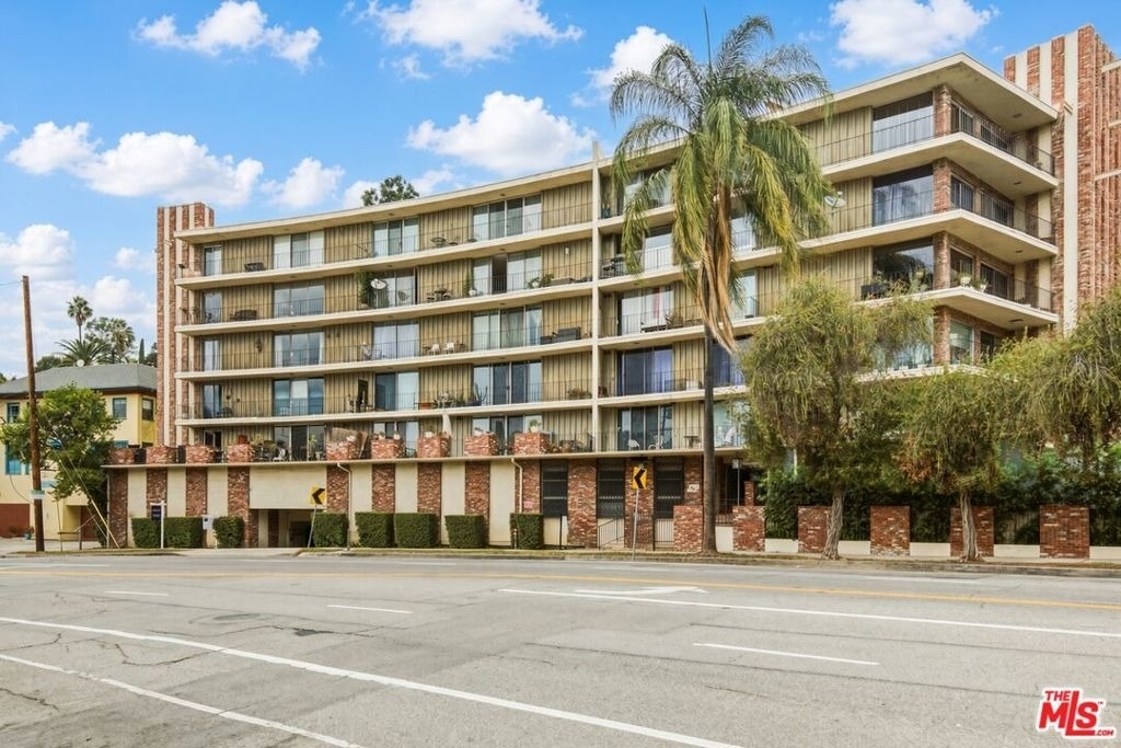 2260 N Cahuenga Boulevard - Photo 0