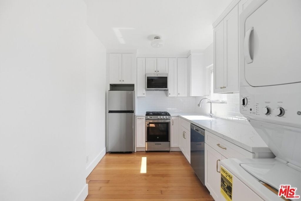 215 N Avenue 49 - Photo 4