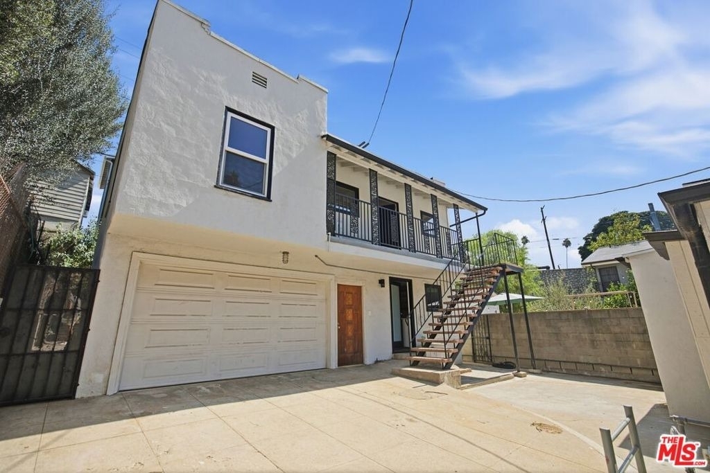 213 1/2 N Avenue 49 - Photo 14
