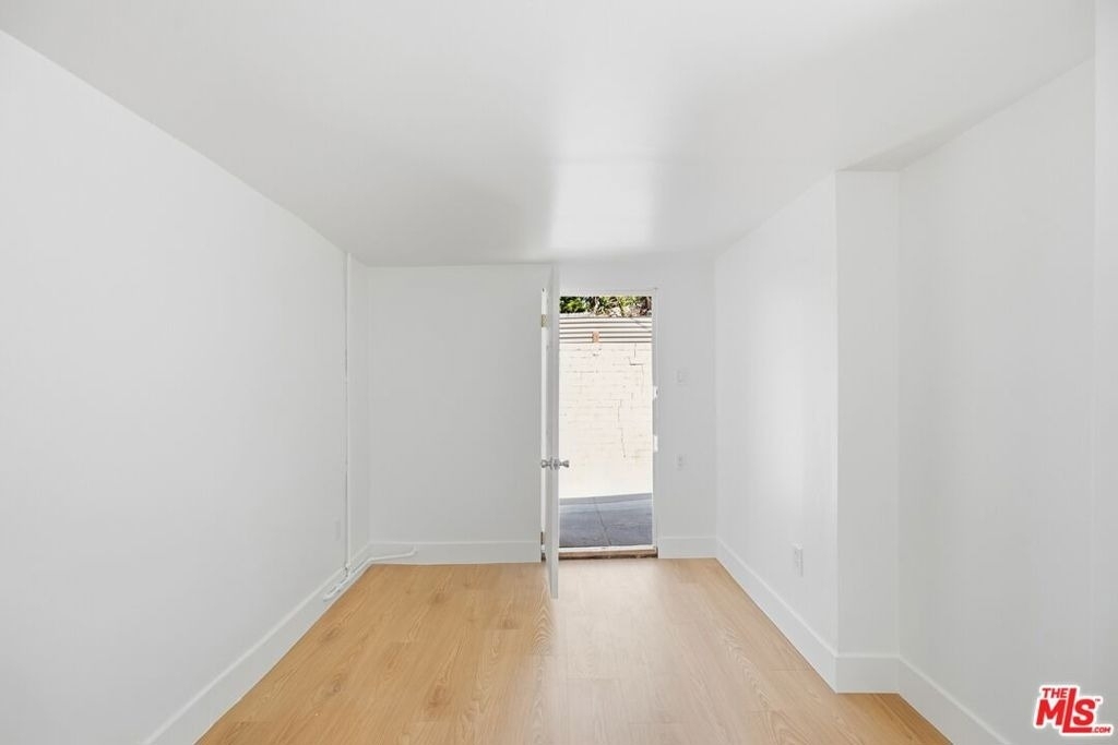 213 N Avenue 49 - Photo 28