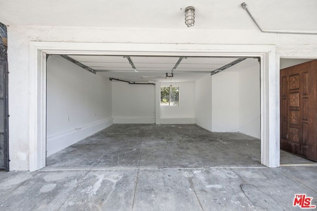 213 N Avenue 49 - Photo 34