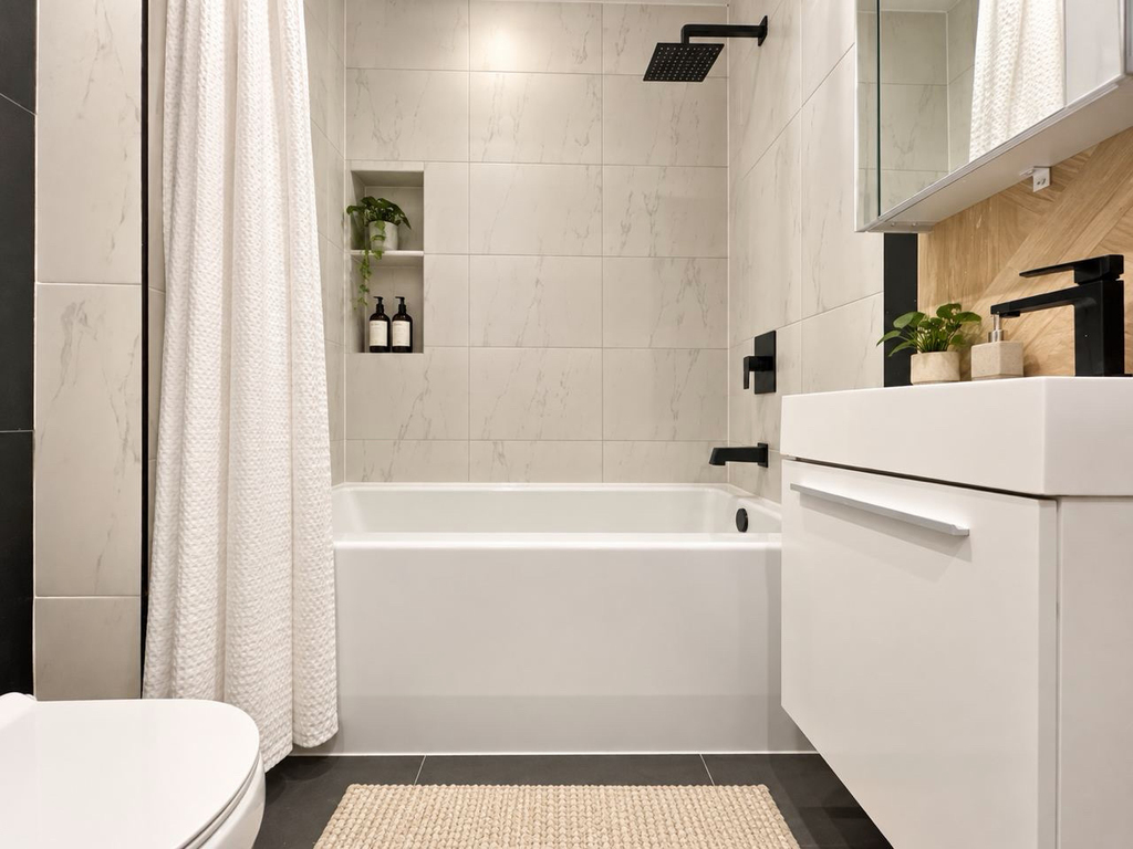 334 Evergreen Avenue - Photo 2