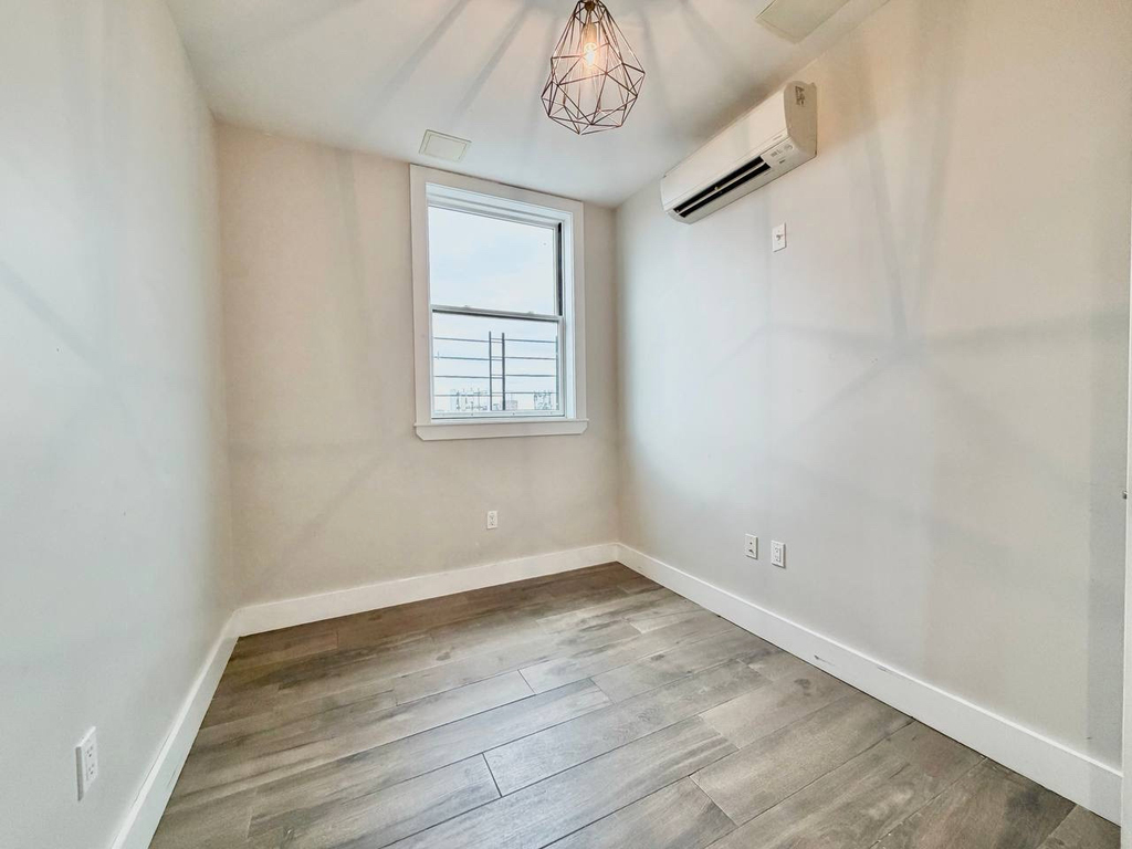 150 Martense Street - Photo 1