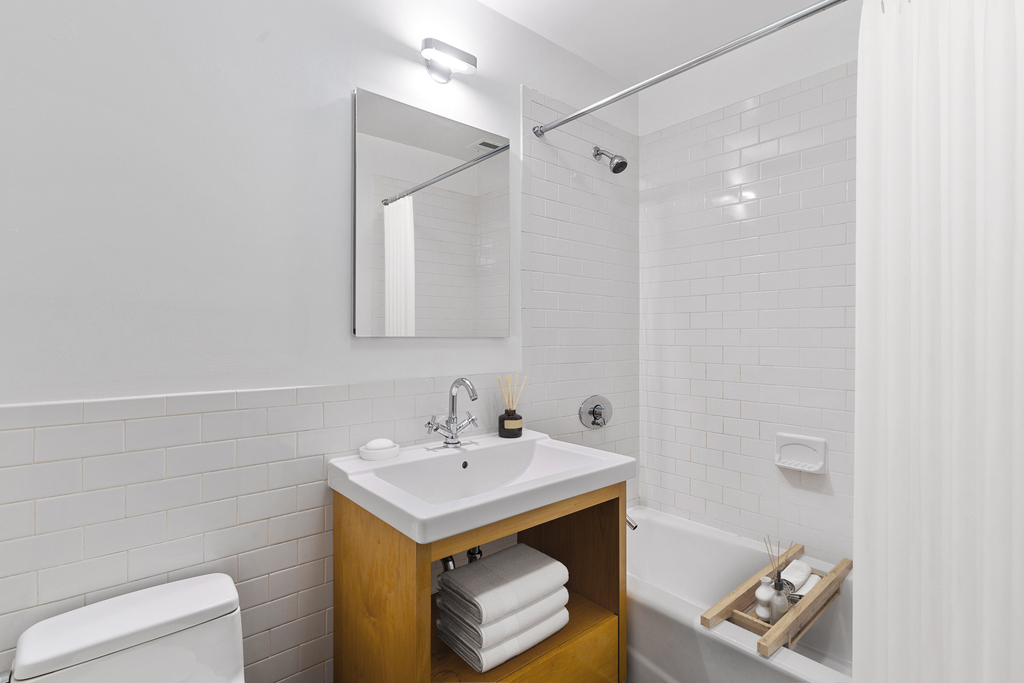 200 Atlantic Avenue - Photo 5