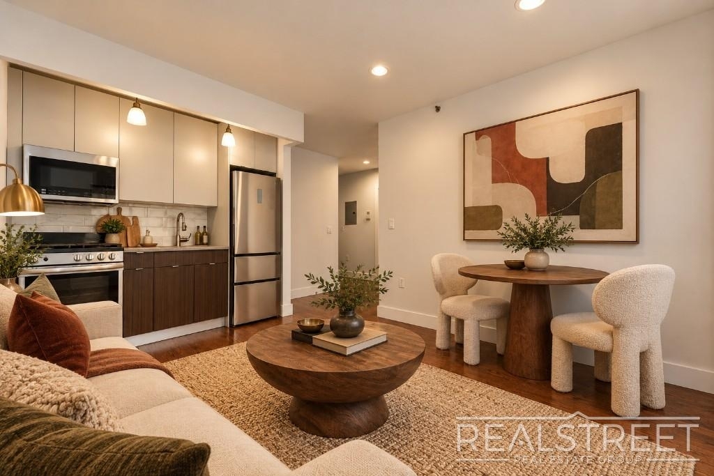 1337 Nostrand Ave - Photo 1