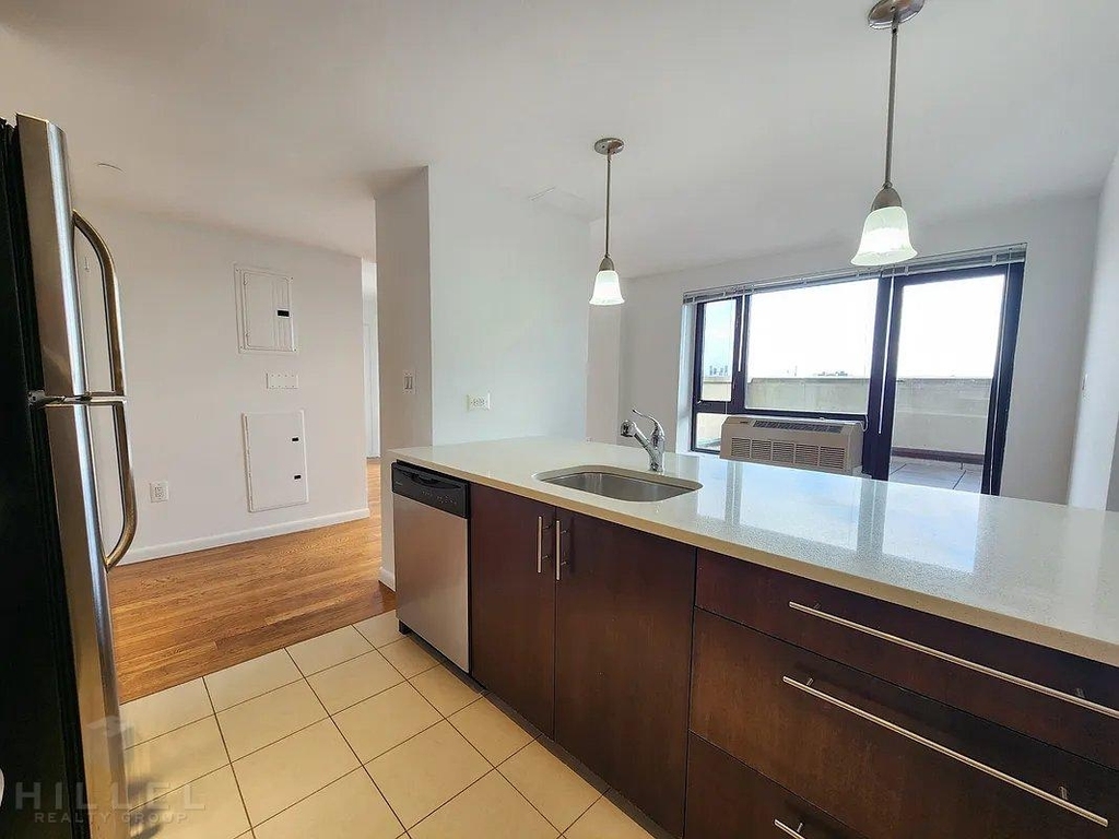 21st St. - Photo 2