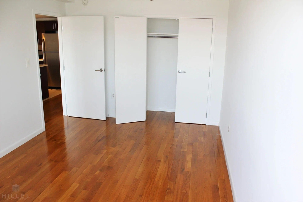 21st St. - Photo 14