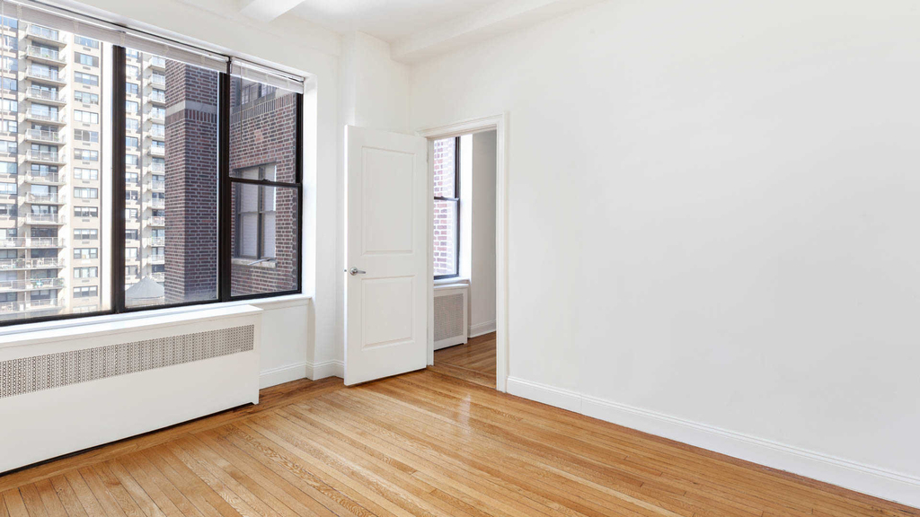 228 West 71st Street - Photo 19