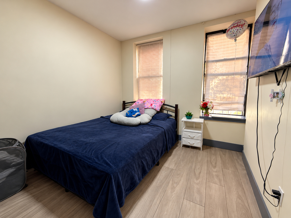 2414 Pacific Street - Photo 6