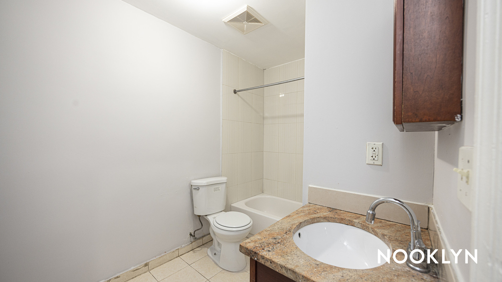 1770 Broadway 11207 - Photo 10