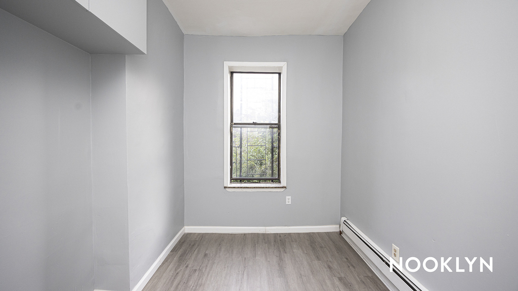 1770 Broadway 11207 - Photo 5