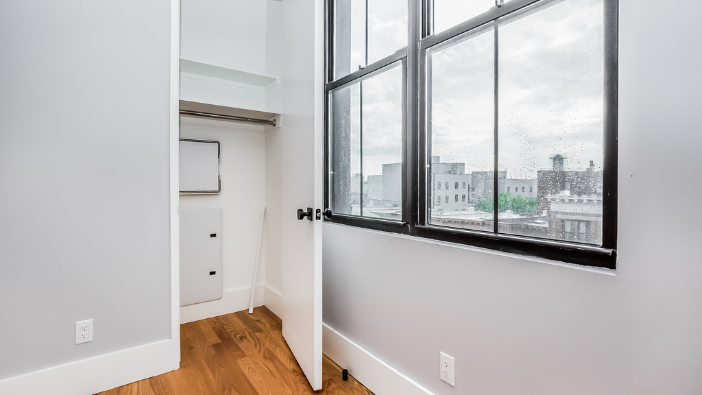 1520 St Johns Pl  11213 - Photo 18