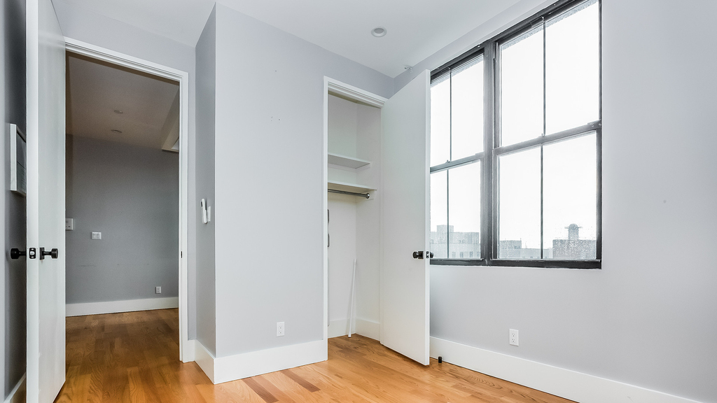 1520 St Johns Pl  11213 - Photo 17