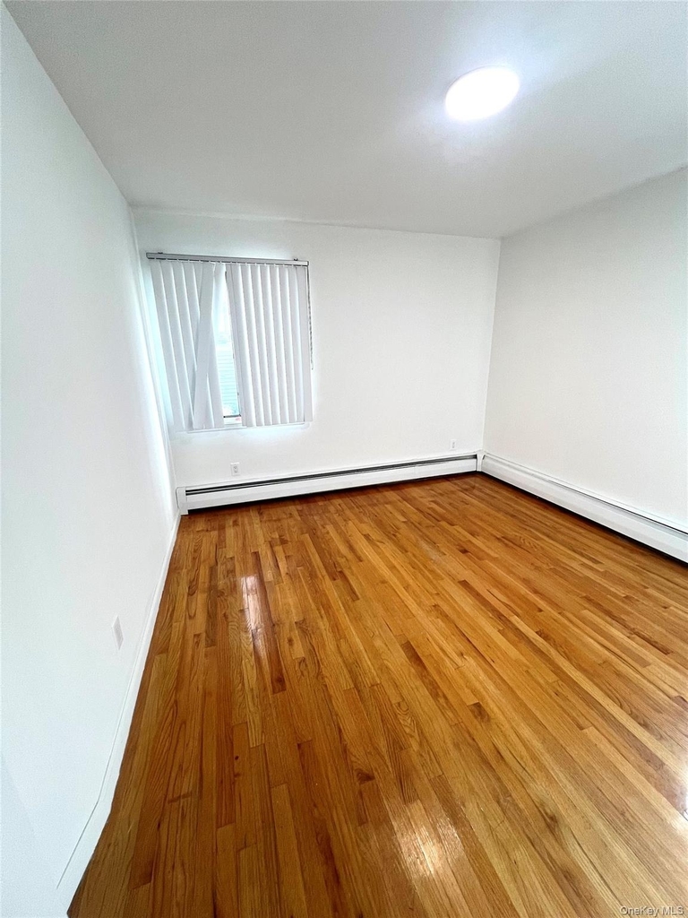 188-20 50 Ave - Photo 14
